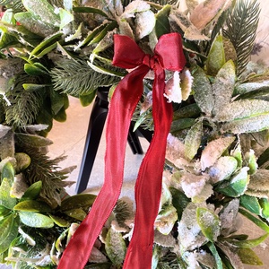 Piros masnis karácsonyi kopogtató ajtódísz koszorú - otthon & életmód - dekoráció - ajtó- és ablak dekoráció - ajtódísz & kopogtató - Meska.hu