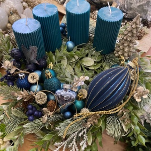 Türkiz Adventi koszorú asztaldísz - Meska.hu