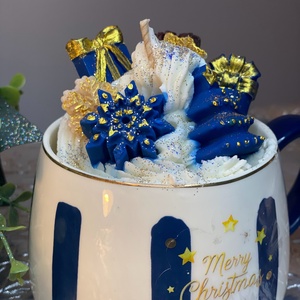 Kék bögrés karácsonyi desszert gyertya szójaviasz - otthon & életmód - gyertya, illat, aroma - gyertya - Meska.hu