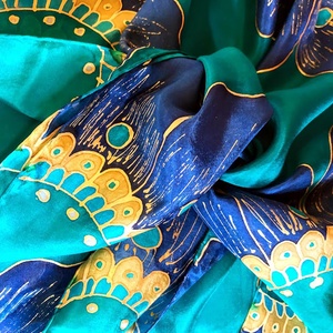 Smaragd színű indiai mintás  tavaszi  kézzel festett selyemkendő , Ruha & Divat, Sál, Sapka, Kendő, Kendő, Selyemfestés, MESKA