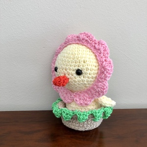Horgolt halványsárga csibevirág - amigurumi - otthon & életmód - dekoráció - dísztárgy - Meska.hu