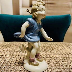 Vintage német porcelán kislány - GDR, Otthon & Életmód, Dekoráció, Dísztárgy, Szobrászat, MESKA