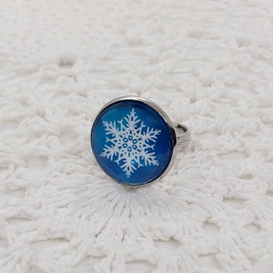 Hópehely üveglencsés gyűrű - Meska.hu