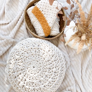 horgolt párna (kör alakú) - otthon & életmód - lakástextil - párna & párnahuzat - Meska.hu