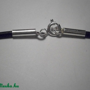 Kaucsuk nyaklánc ezüst véggel(1.5) -  - Meska.hu