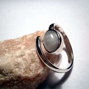 Holdkő  gyűrű -  - Meska.hu