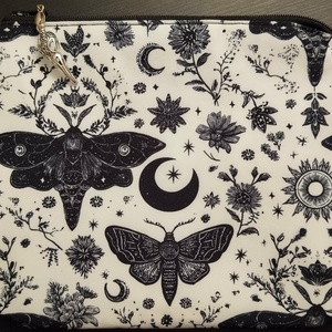 Neszesszer, táska rendező, apró holminak, éji lepke., Táska & Tok, Neszesszer, Varrás, MESKA