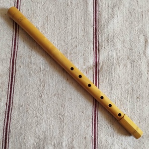 dunántúli hatlyukú furulya - F - Meska.hu