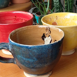 színes jóbarátok teásbögre - Meska.hu