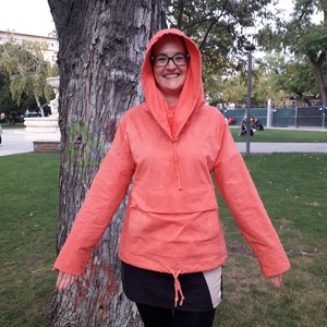 Kapucnis felső - hosszú ujjú pulóver- zsebfedős óriás zsebes felső - ruha & divat - női ruha - pulóver - Meska.hu