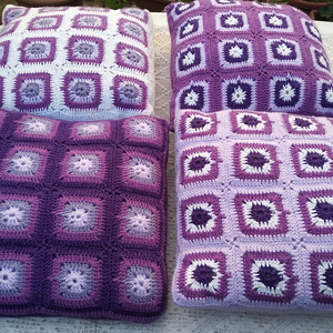 Horgolt díszpárna - otthon & életmód - lakástextil - párna & párnahuzat - díszpárna (belsővel együtt) - Meska.hu