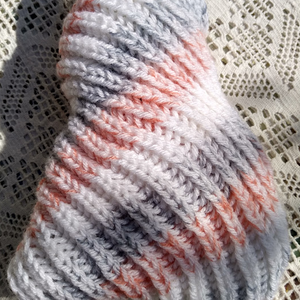 Horgolt nyuszi pólyában - játék & sport - plüssállat & játékfigura - nyuszi - Meska.hu