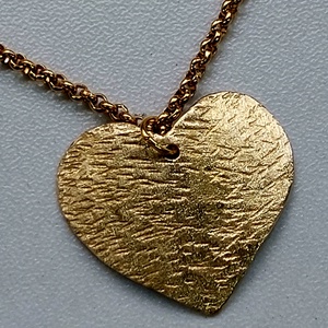  Arany színű lánc sárgaréz szív medállal, Ékszer, Nyaklánc, Medálos nyaklánc, Ékszerkészítés, MESKA