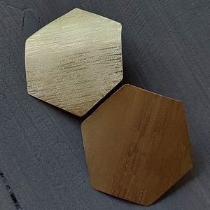 Geometrikus fülbevaló sárgarézből - ékszer - fülbevaló - pötty fülbevaló - Meska.hu