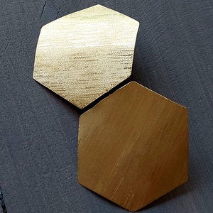 Geometrikus fülbevaló sárgarézből - ékszer - fülbevaló - pötty fülbevaló - Meska.hu
