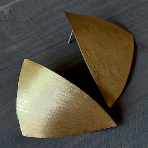 Geometrikus fülbevaló sárgarézből - ékszer - fülbevaló - pötty fülbevaló - Meska.hu