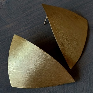 Geometrikus fülbevaló sárgarézből - ékszer - fülbevaló - pötty fülbevaló - Meska.hu