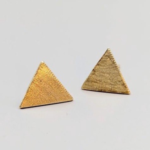 Mini háromszög fülbevaló sárgarézből, Ékszer, Fülbevaló, Pötty fülbevaló, Ékszerkészítés, Meska