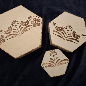 Lelkem Madarai � 3 db-os, kézzel égetett népi motívumos fadoboz szett - Meska.hu