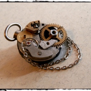 Steampunk kitűző -  - Meska.hu