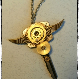 Steampunk kulcs medálos nyalkánc, pasis - Meska.hu