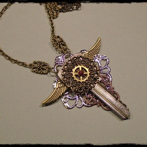 Steampunk kulcs medálos nyalkánc - Meska.hu