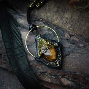 Molylepke amulett tigrisszem kővel, Ékszer, Nyaklánc, Medál, Mindenmás, MESKA