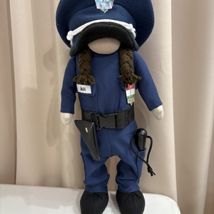 Rendőr manólány, Otthon & Életmód, Dekoráció, Dísztárgy, Varrás, MESKA