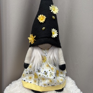 Tavaszi manólány Fekete-sárga - Meska.hu