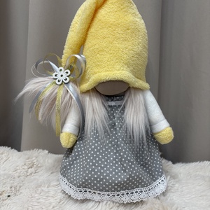 Tavaszi manólány. Sárga-szürke - Meska.hu