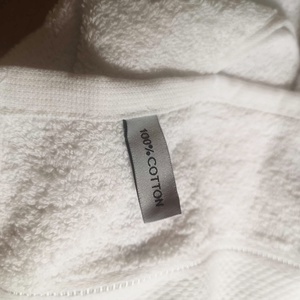 Nagy törölköző, hímzett felirattal - otthon & életmód - fürdőszoba - törölköző - Meska.hu Nagy törölköző, hímzett felirattal - otthon & életmód - fürdőszoba - törölköző - Meska.hu