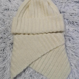 Felnőtt sapka, sál - ruha & divat - sál, sapka, kendő - sapka & sál szett - Meska.hu