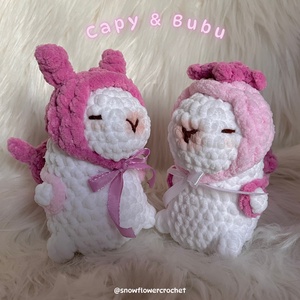 Capy és Bubu fehér capybara plüss páros - kézzel horgolt amigurumi - Meska.hu
