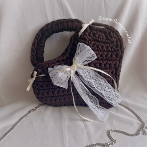 Heartbow Collection horgolt szív táska - coquette, vintage stílus, romantikus, Táska & Tok, Kézitáska & válltáska, Válltáska, Horgolás, MESKA