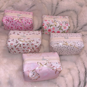 Aurora Lace Coquette Vintage csipkés neszesszer, romantikus sminktáska, masnival és csipkével, Táska & Tok, Neszesszer, Varrás, MESKA