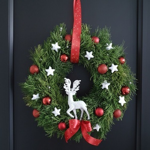 Piros koszorú, ajtódísz, Karácsony, Adventi díszek, Adventi ajtódísz, Virágkötés, Kb.34cm
Örökzöld alapra készült, MESKA