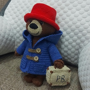 Horgolt Paddington Maci - játék & sport - plüssállat & játékfigura - maci - Meska.hu
