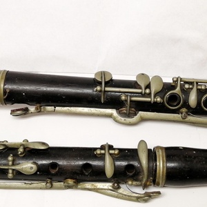 Régi grenadilla fából készült nagy méretű klarinét, Clarinete Buffet Crampon - könyv & zene - hangszer & hangszertok - Meska.hu