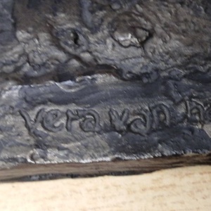 Szintetikus gyanta, bronz bevonatos szobor: Vera van Hasselt Holland szobrász alkotása - művészet - szobor - fém - Meska.hu