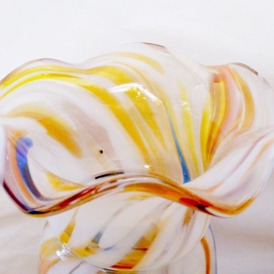 Fodros szájú Muránói Splatter Art Glass váza 1930-1940-es évek ritkaság a vitrinedbe - otthon & életmód - dekoráció - virágdísz és tartó - váza - Meska.hu