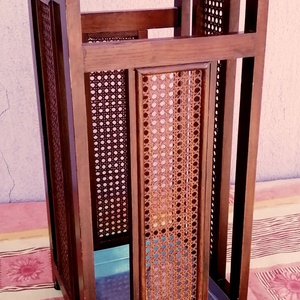 Nádfonatos oldalfalú esernyőtartó az 1960-s évekből. Egyedi kézműves alkotás, Otthon & Életmód, Bútor, Esernyőtartó, Famegmunkálás, MESKA