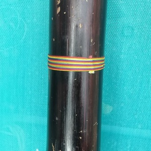Bambusz kétkezes eső csináló csörgő. Egzotikus törzsi hangszer - Meska.hu