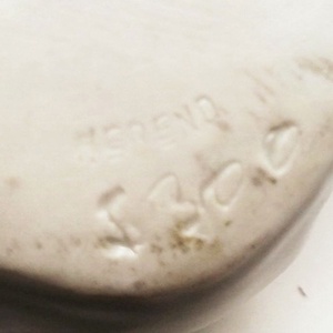 Herendi nagy méretű fekvő kutya porcelán figura, fehér mázas, jelzett számozott - művészet - szobor - kerámia - Meska.hu