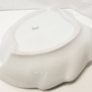 Levél forma, virág mintás aranyozott peremű Herendi porcelán tálca - otthon & életmód - konyhafelszerelés, tálalás - tálalás - tálca - Meska.hu