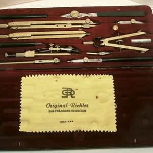 Vintage német precíziós körző készlet az 1960-s évekből , Kellékek & szerszámok, Szerszámok, eszközök, Rajz- és íróeszköz, Fémmegmunkálás, MESKA