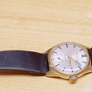 Antik aranyozott KIENZLE Alfa női karóra, működőképes állapotban, használatra, gyűjteménybe - ékszer - karóra és ékszeróra - karóra - Meska.hu