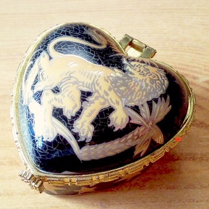 Csillagképes porcelán szelence. (Oroszlán, Bak, Mérleg, Halak) - ékszer - ékszertartó - ékszerdoboz - Meska.hu