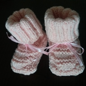 Újszülöttnek baby kispampó roze - ruha & divat - babaruha & gyerekruha - babacipő - Meska.hu