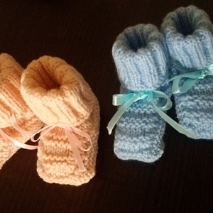 Újszülöttnek baby kispampó roze - ruha & divat - babaruha & gyerekruha - babacipő - Meska.hu