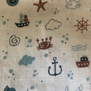 Babafkifogó fürdetéshez - baba - mama - pelenkázó, babafürdető kellékek - baba törölköző - Meska.hu